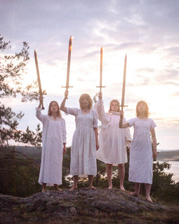 The New Eves - The New Eve Is Rising (Dinked HR03)